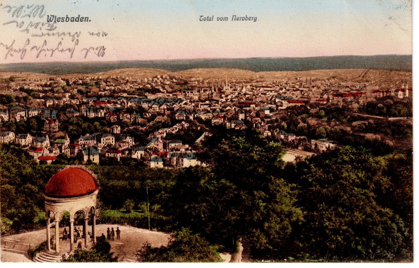 Wiesbaden. Total vom Neroberg