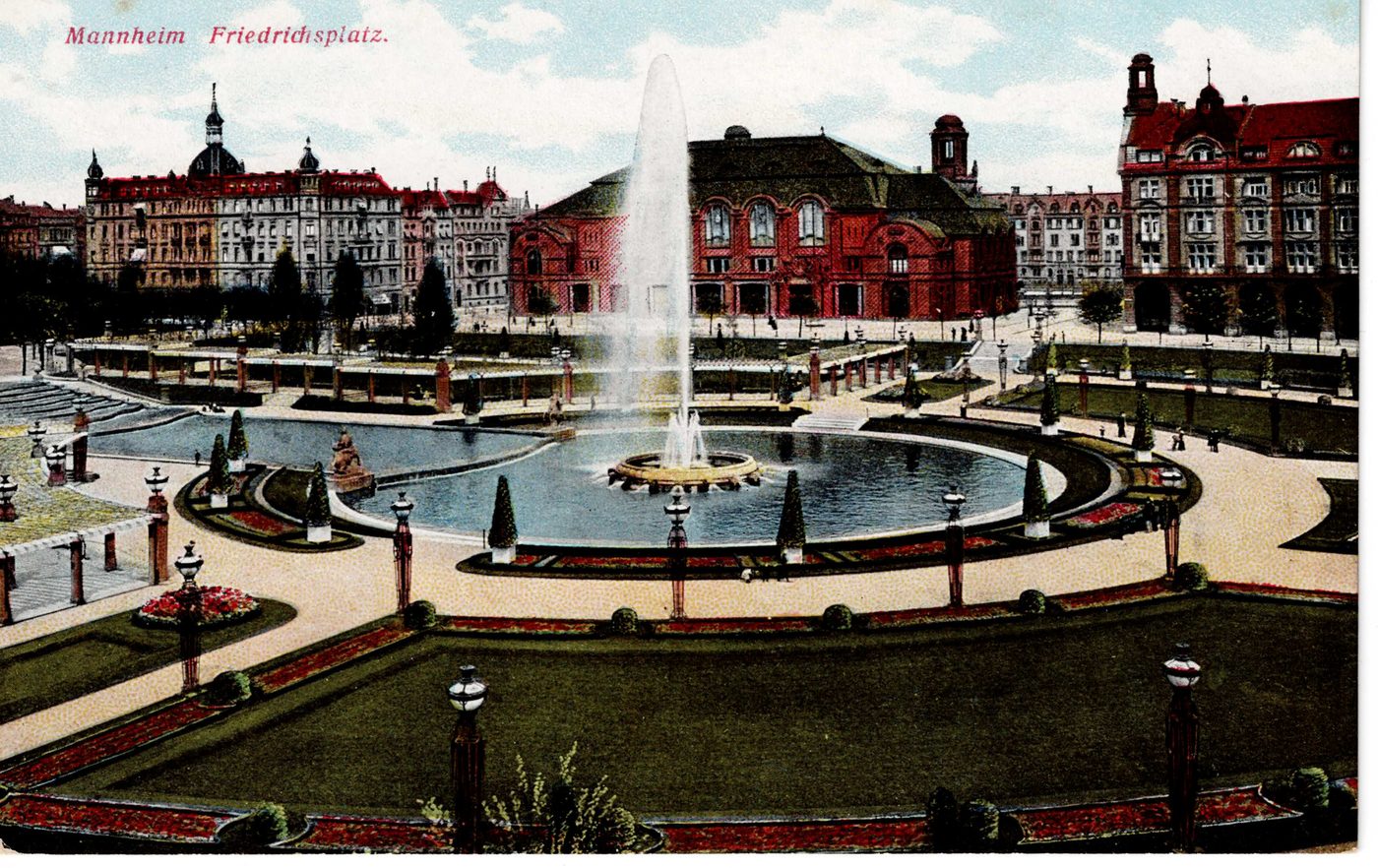 Mannheim Friedrichsplatz.