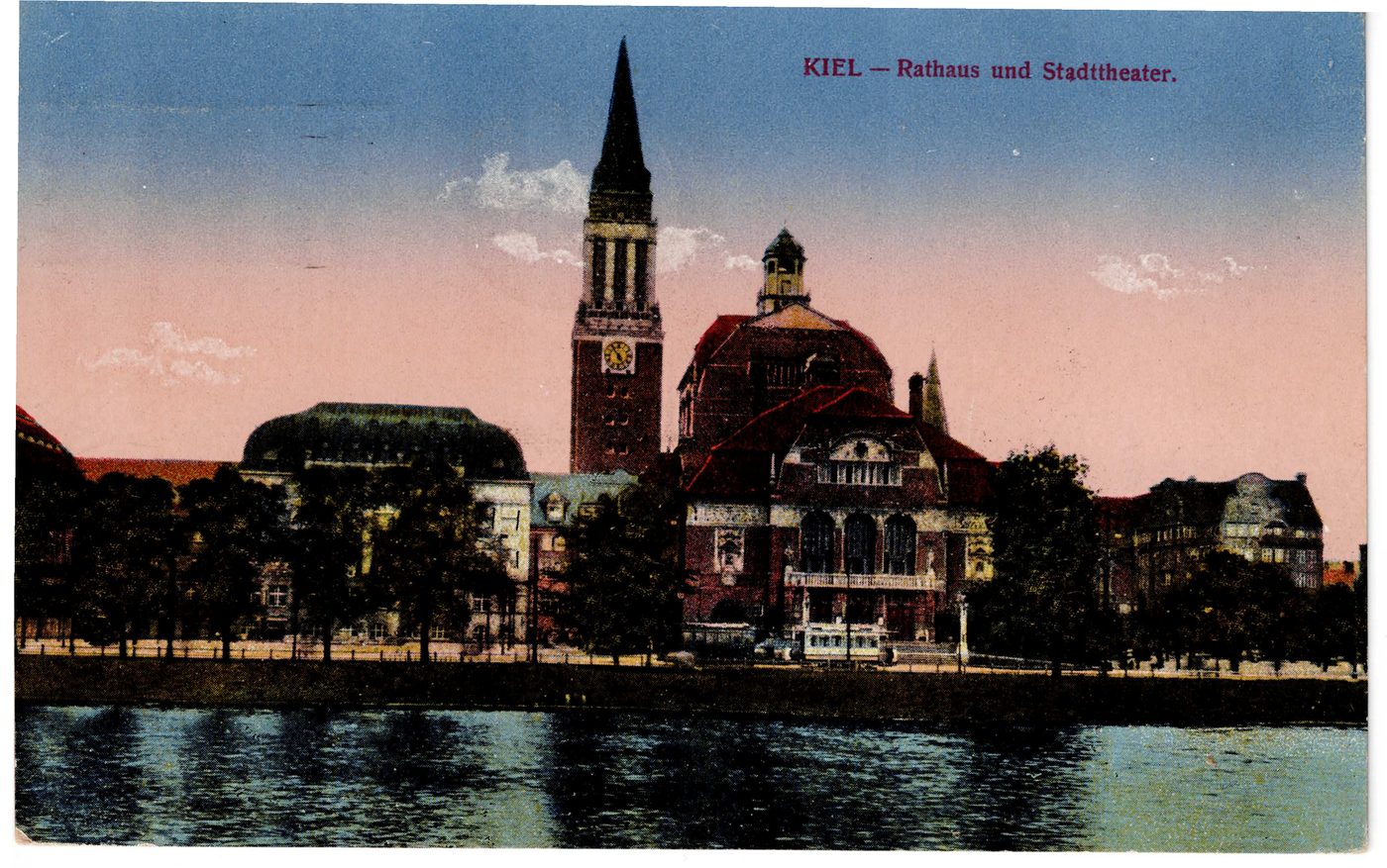 KIEL – Rathaus und Stadttheater.