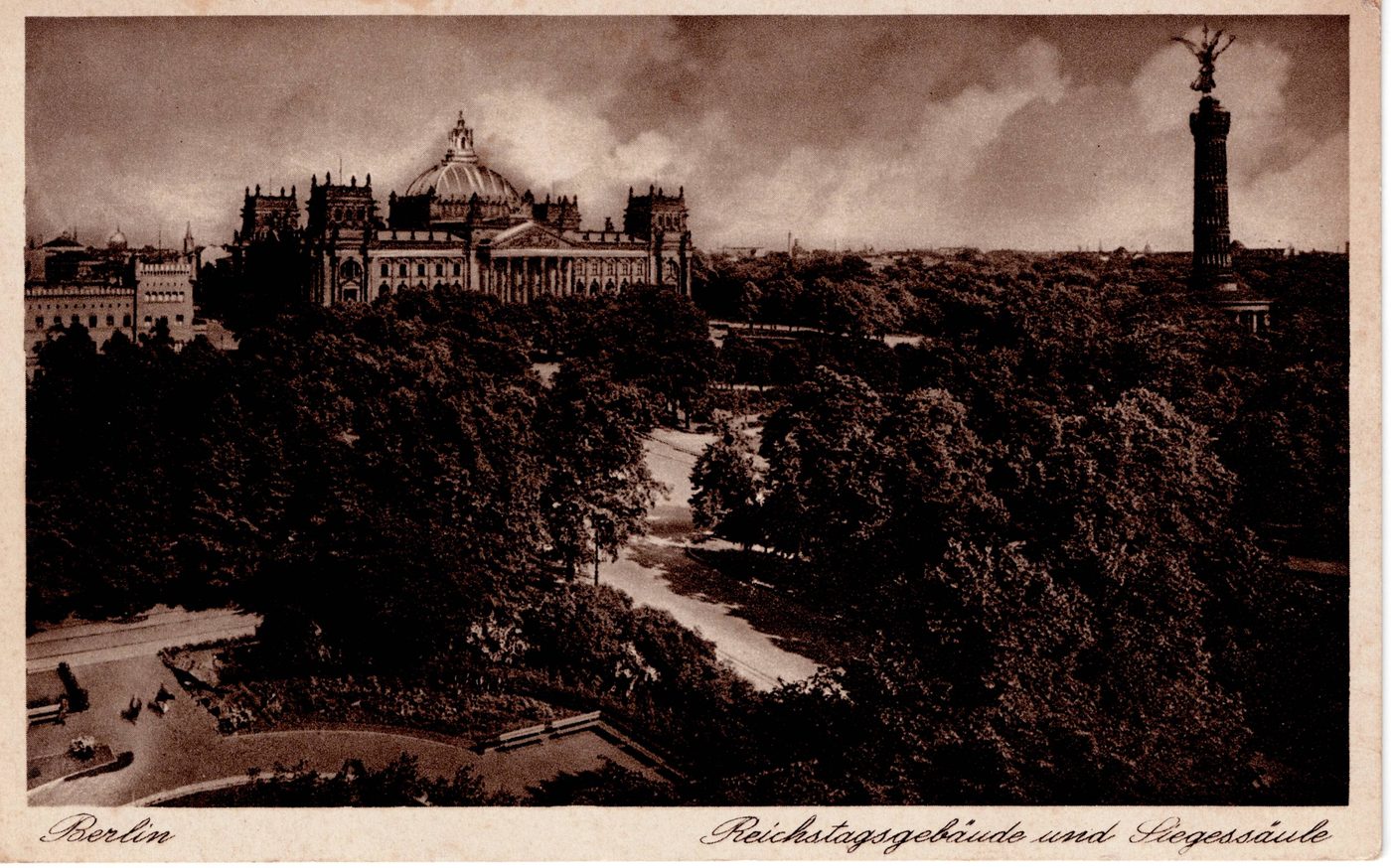 Berlin / Reichstagsgebaeude und Siegessaeule