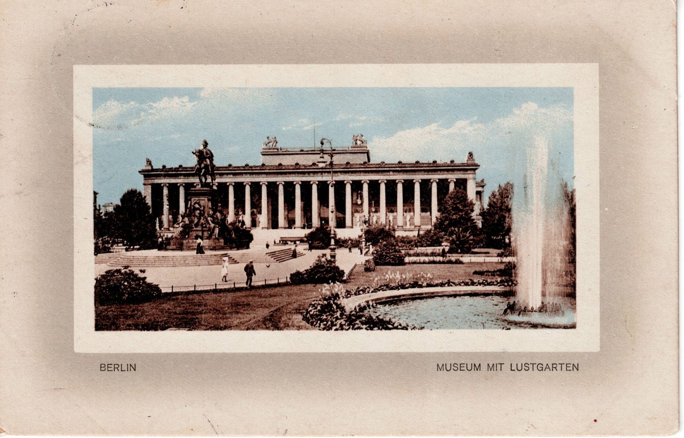 BERLIN / MUSEUM MIT LUSTGARTEN