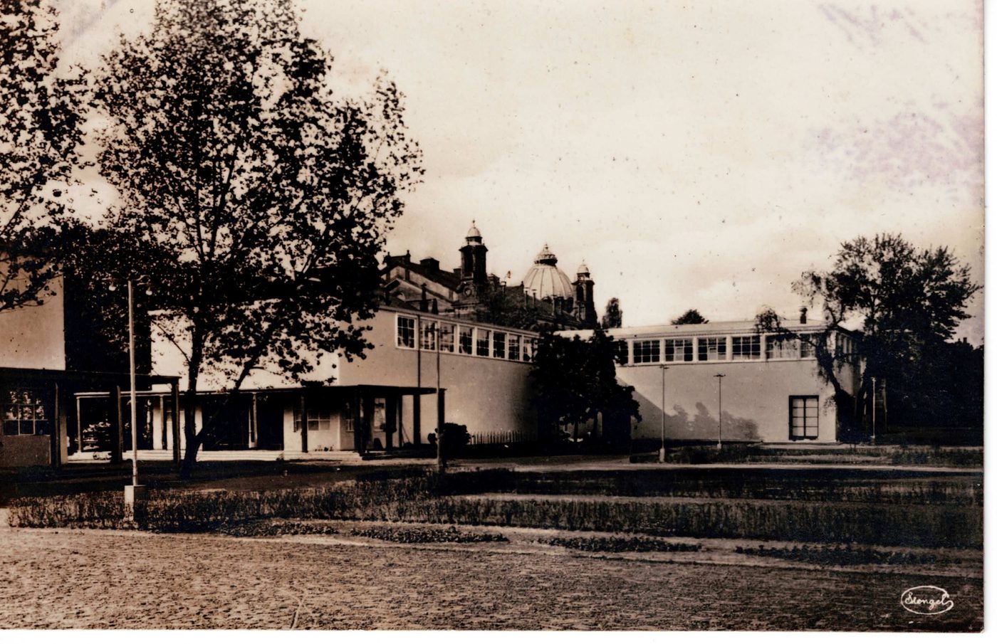 Jahresschau Deutscher Arbeit Dresden 1927 "DAS PAPIER" Turmplatz, Teilansicht