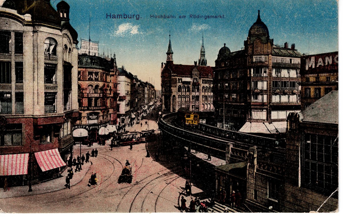 Hamburg. Hochbahn am Rödingsmarkt.
