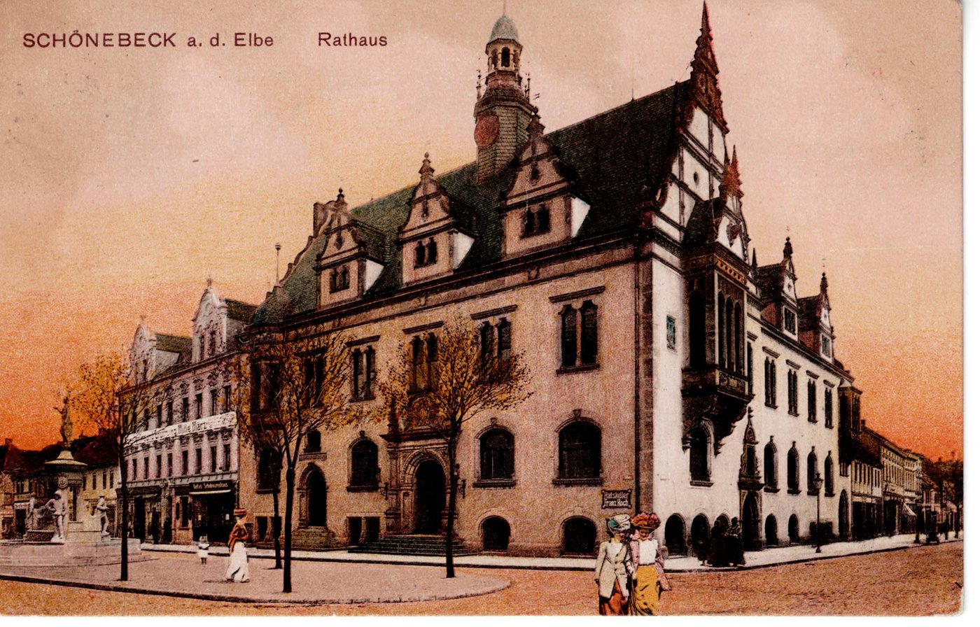 SCHÖNEBECK a. d. Elbe – Rathaus